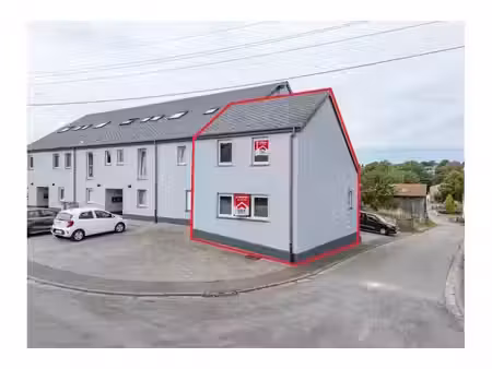 appartement à vendre à ruelle lozet 1 vaux-sur-sûre (vbe66268)