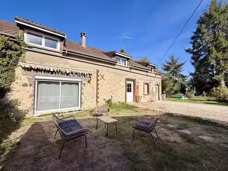 vente maison 5 pièces 142.5 m² à digny (28250)  145 000 €