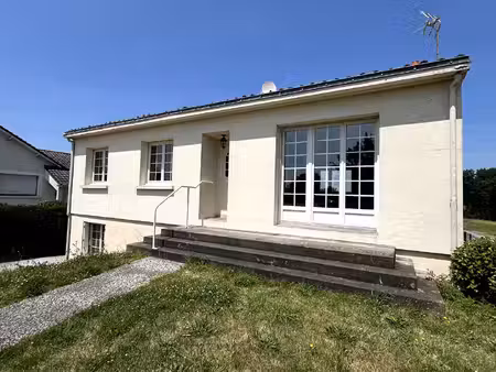 appartement t4 - 96m² avec jardin privatif + 2 places de stationnement