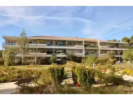 vente appartement cassis 13260 - - surface privée