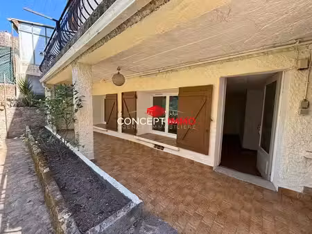 location appartement 2 pièces 40 m² à belgentier (83210)  660 €