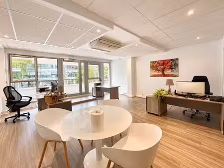 bureau de prestige de 64 m2 en location - neuilly-sur-seine  france