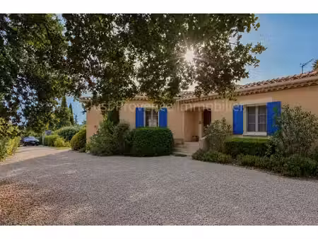 maison de plain-pied bedoin 5 pièces 122 m2 sur 785 m² de terrain.