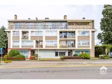 appartement au rez-de-chaussée entièrement rénové à vendre