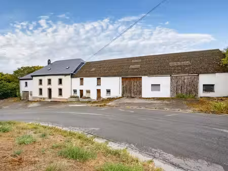 ferme rénovée avec dépendances