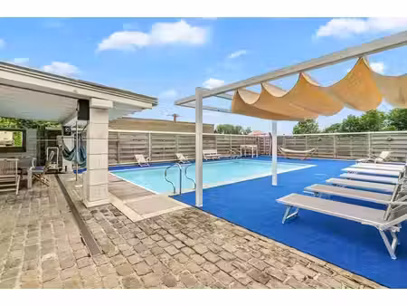 à vendre – maison 5 chambres – piscine – garage/atelier