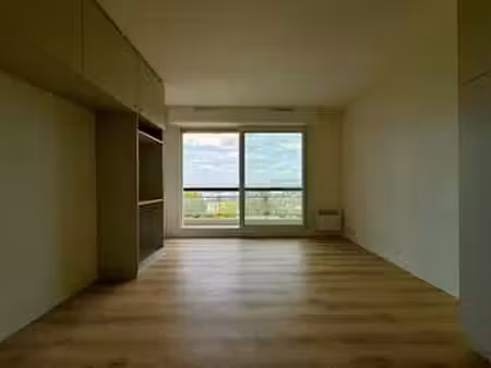 vente appartement t1 bord de mer à villers-sur-mer (14640) : à vendre t1 bord de mer / 28m