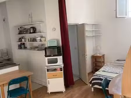 location appartement 2 pièces meublé à avignon (84000) : à louer 2 pièces meublé / 24m² av