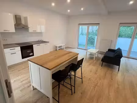 entierement renove ! 100% loue !! 4600 euros net par mois !!