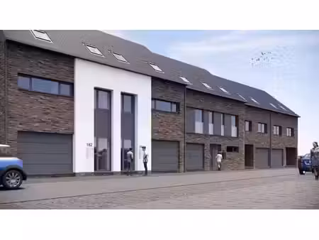 aiseau presles - gros oeuvre – il en reste 2 !