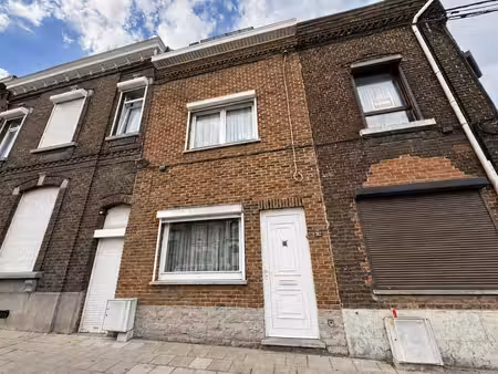 très bonne maison 2 chambres avec jardin
