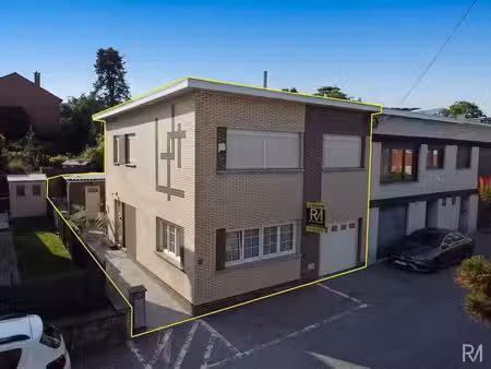 une maison coup de cœur prête à vous accueillir !