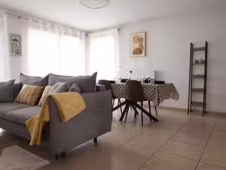 location appartement 3 pièces meublé à lyon 5e (69005) : à louer 3 pièces meublé / 68m² ly