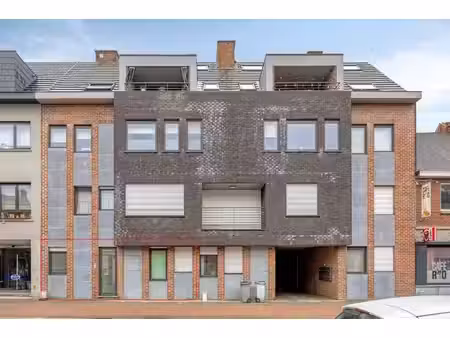 gelijkvloers 2-slaapkamer appartement in ravels.
