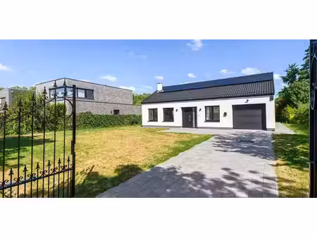 villa à vendre à wommelgem pour € 699.500 avec 4 chambres à coucher