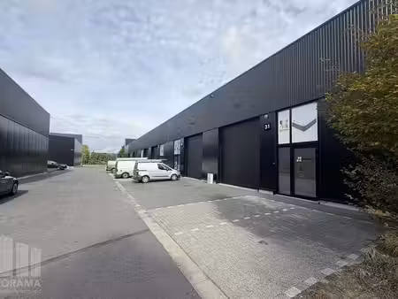 bâtiment d’entreprise à louer à melsbroek pour € 1.880