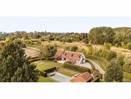 ferme à vendre à wannegem-lede avec 4 chambres à coucher