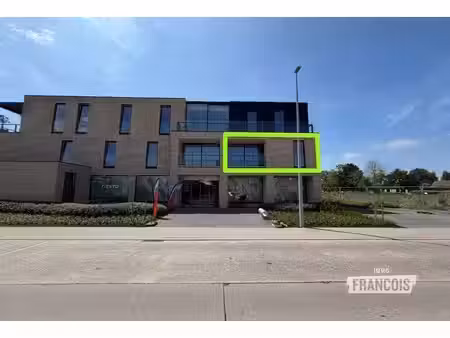 luxueus 2 slaapkamer appartement te zedelgem