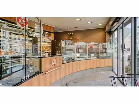 bien commercial à vendre à dentergem pour € 350.000 avec 3 chambres à coucher