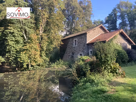 dans un cadre exceptionnel  ancien moulin du xviie siècle av
