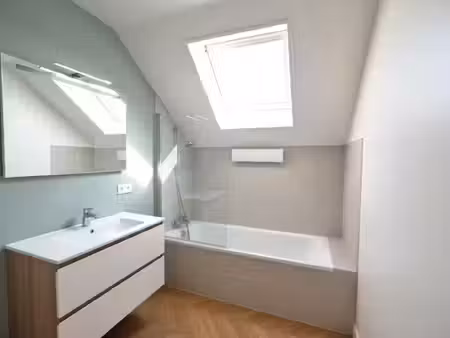 vente appartement 2 pièces 70 m² rumilly (74150)
