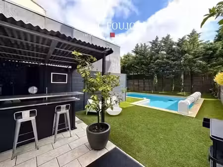 vente maison 10 pièces 300 m² à bordeaux (33000)  1 500 000 €