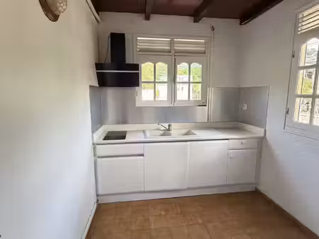 appartement - 42 13 m2 - 3 pièces