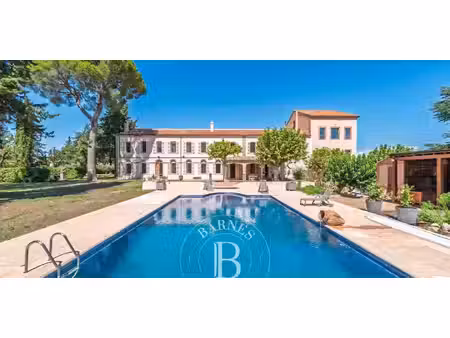 propriété avec piscine le luc (83)