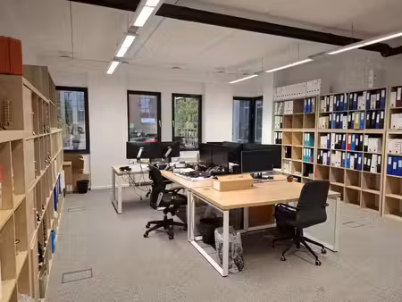 bureau de 78 m² – business park sécurisé – anderlecht
