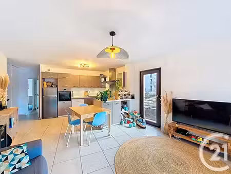 appartement t3 à vendre - 3 pièces - 63 m2 - sathonay camp - 69 - rhone-alpes