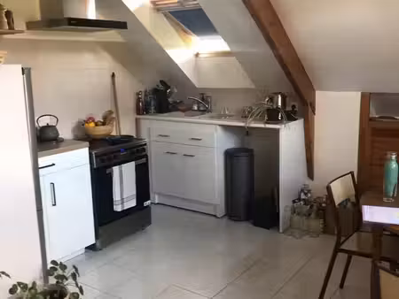 agreable appartement mansarde avec deux chambres