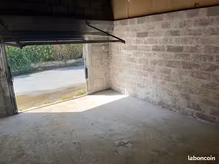 loue garage