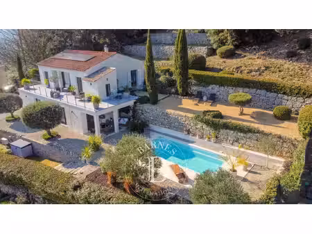 maison de luxe à vendre à bagnols-en-forêt