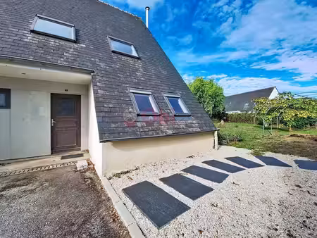 pont-de-buis – une maison chaleureuse et bien pensée  au cœur d’un joli jardin