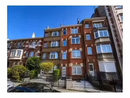 immeuble de rapport à vendre à rue du mont saint-alban 3 laeken (vbe66316)