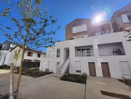 vente appartement 4 pièces 85 m² à romainville (93230)  625 000 €