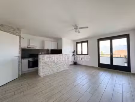 annecy cran-gevrier t3/4 avec balcon et garage