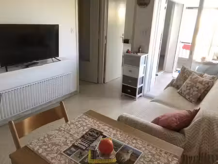 location appartement 2 pièces 30 m² à le grau-du-roi (30240)