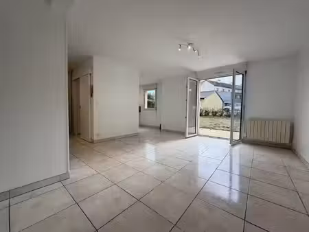 location appartement 2 pièces 42 m² à le mans (72000)