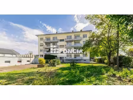 exclusivite foncia - spacieux 5 pieces - au pied de l'arret de tram wihrel