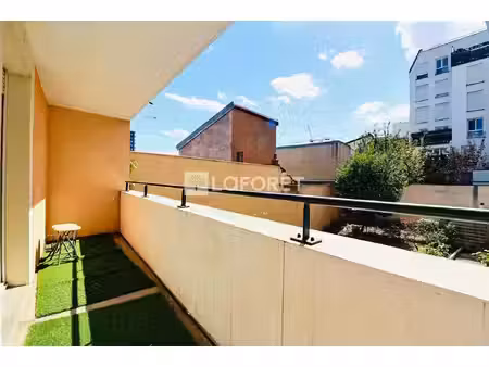 appartement st ouen 3 pièce(s) 53 m2