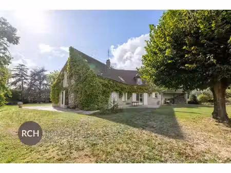 proche montfort-l'amaury - maison d'architecte baignée de lumière avec piscine chauffée et