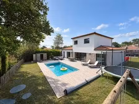 vente maison au clion-sur-mer (44210) : à vendre / 136m² le clion-sur-mer