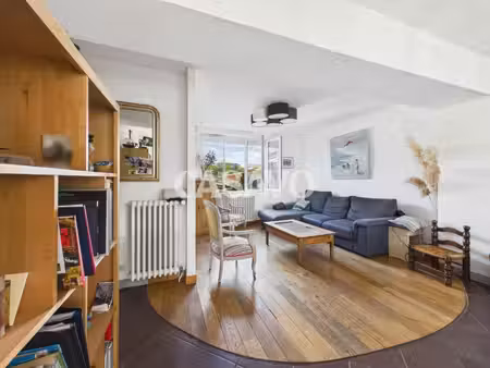 vente maison 5 pièces de 164m² - 69130 écully