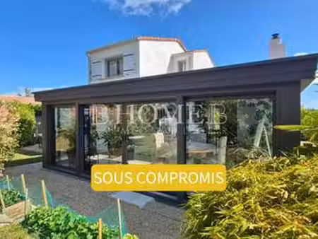 vente maison aux moutiers-en-retz (44760) : à vendre / 104m² les moutiers-en-retz