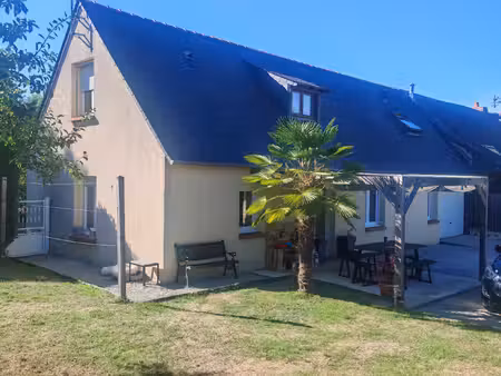 longere à proximité du bourg