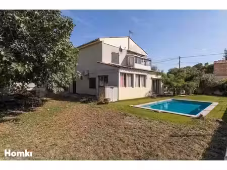 maison/villa t5 de 110 m² à aspiran 34800