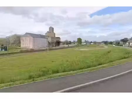 terrain à vendre nerondes 10774m2 48 000€