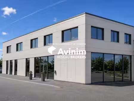 vente commerce montauroux 83440 121m²