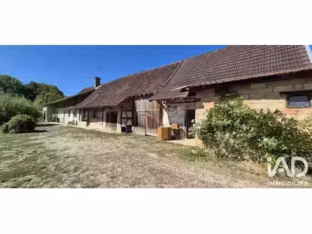 maison à le miroir (71480)
